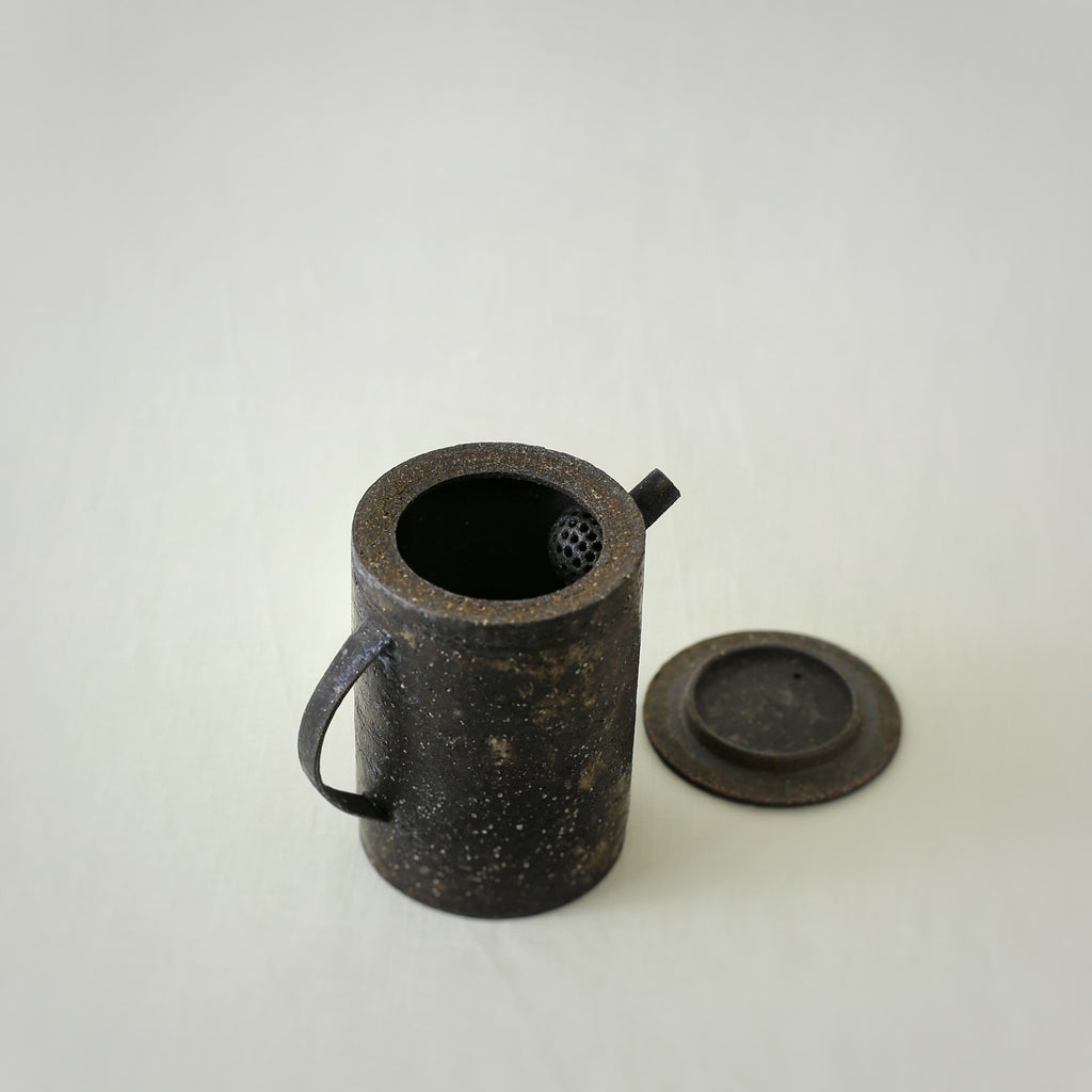 Handcrafted, Handmade, Artisan, Japanese, Ceramic, Pottery, Coffee Pot,  Homeware, Kitchenware, Tableware, Beautiful Quality, Unique, Art, Minimal, Made in Japan.
