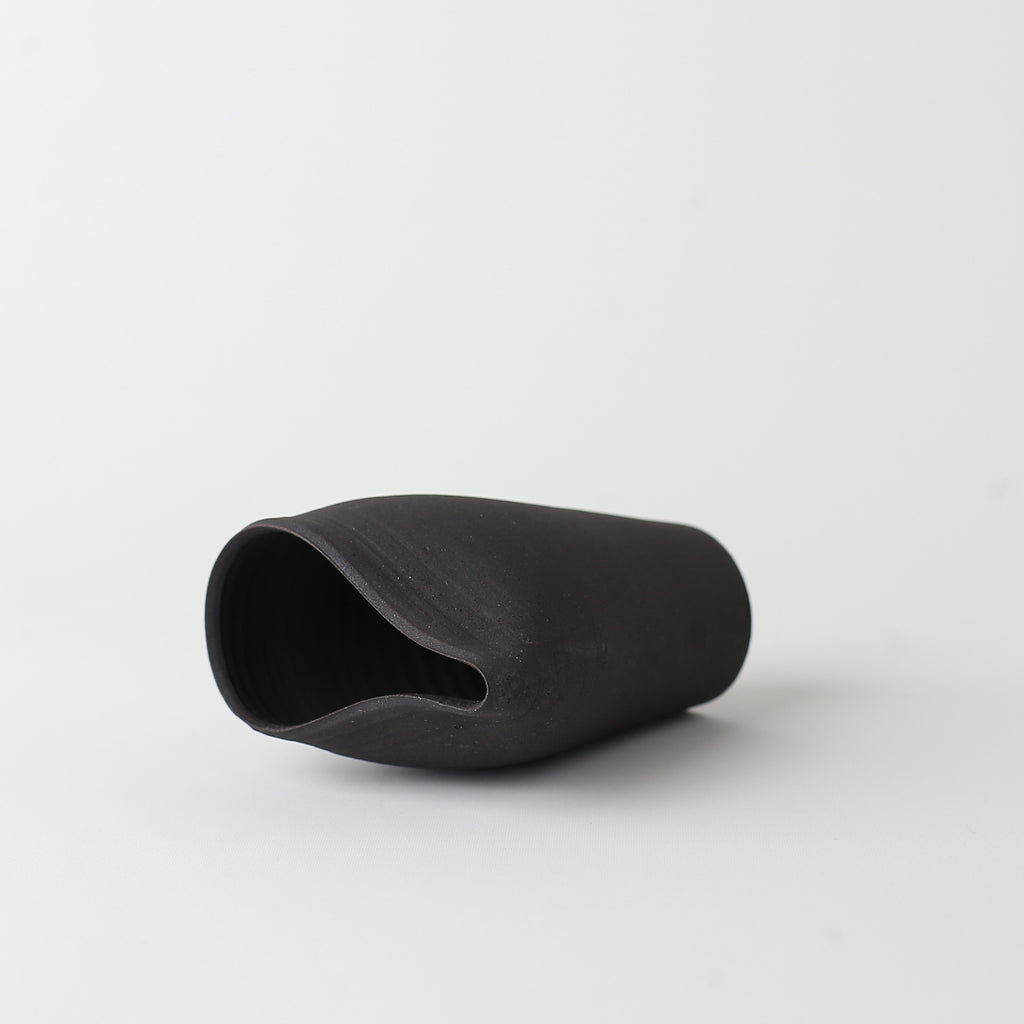 Pitcher Large - Charcoal