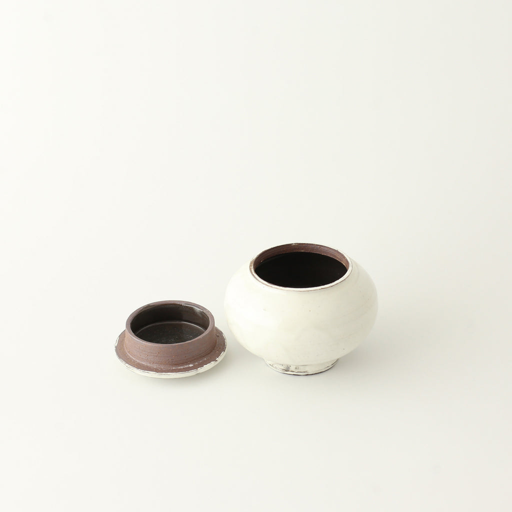 Kohiki White Canister