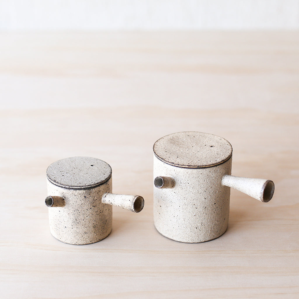 Japanese Tea Pot M - White