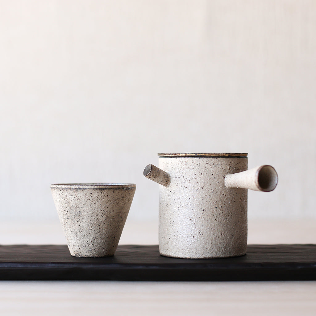 Japanese Tea Pot M - White