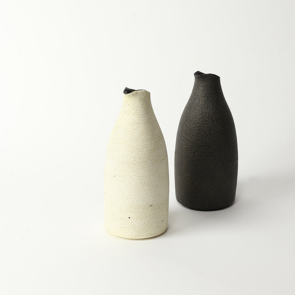 Hibi White Pitcher