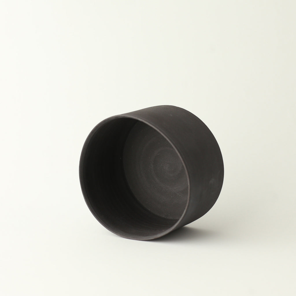 Straight Chawan Bowl - Charcoal