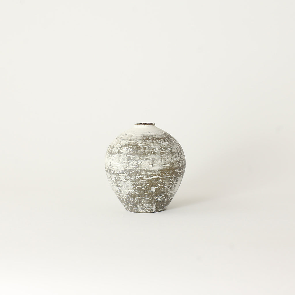 Snowy Grey Vase