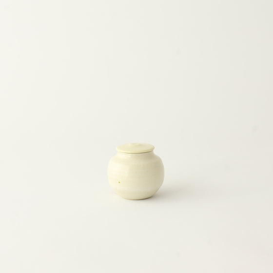 Canister White