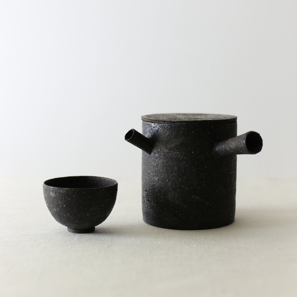 Handcrafted, Handmade, Artisan, Japanese, Ceramic, Pottery, Tea Pot, Black, Chahai Small Cup, Homeware, Kitchenware, Tableware, Monochromatic, Beautiful Quality, Unique, Art, Minimal, Made in Japan.