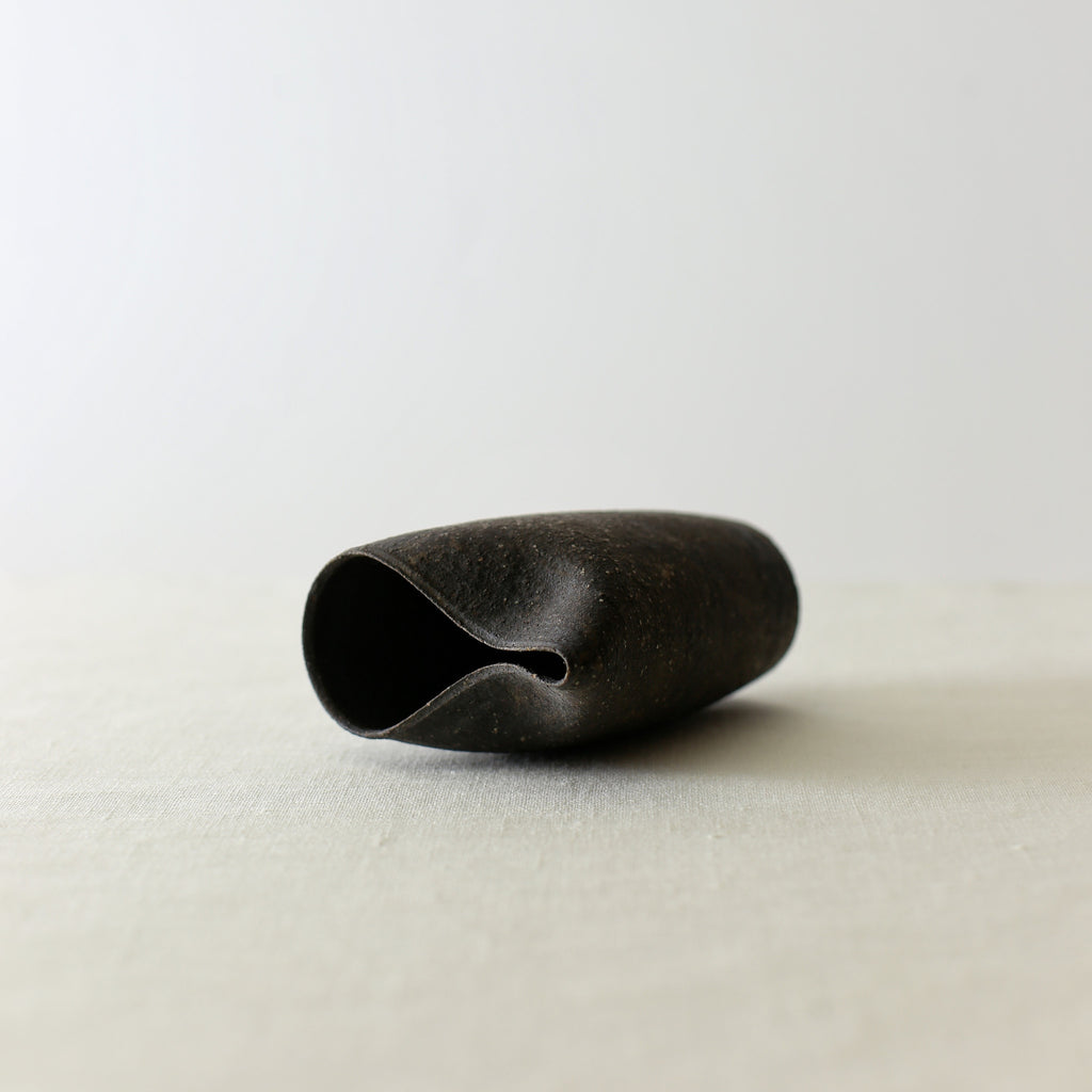 Handcrafted, Handmade, Artisan, Japanese, Ceramic, Pitcher, Vase, Homeware, Kitchenware, Tableware, Beautiful Quality, Unique, Art, Minimal, Made in Japan.