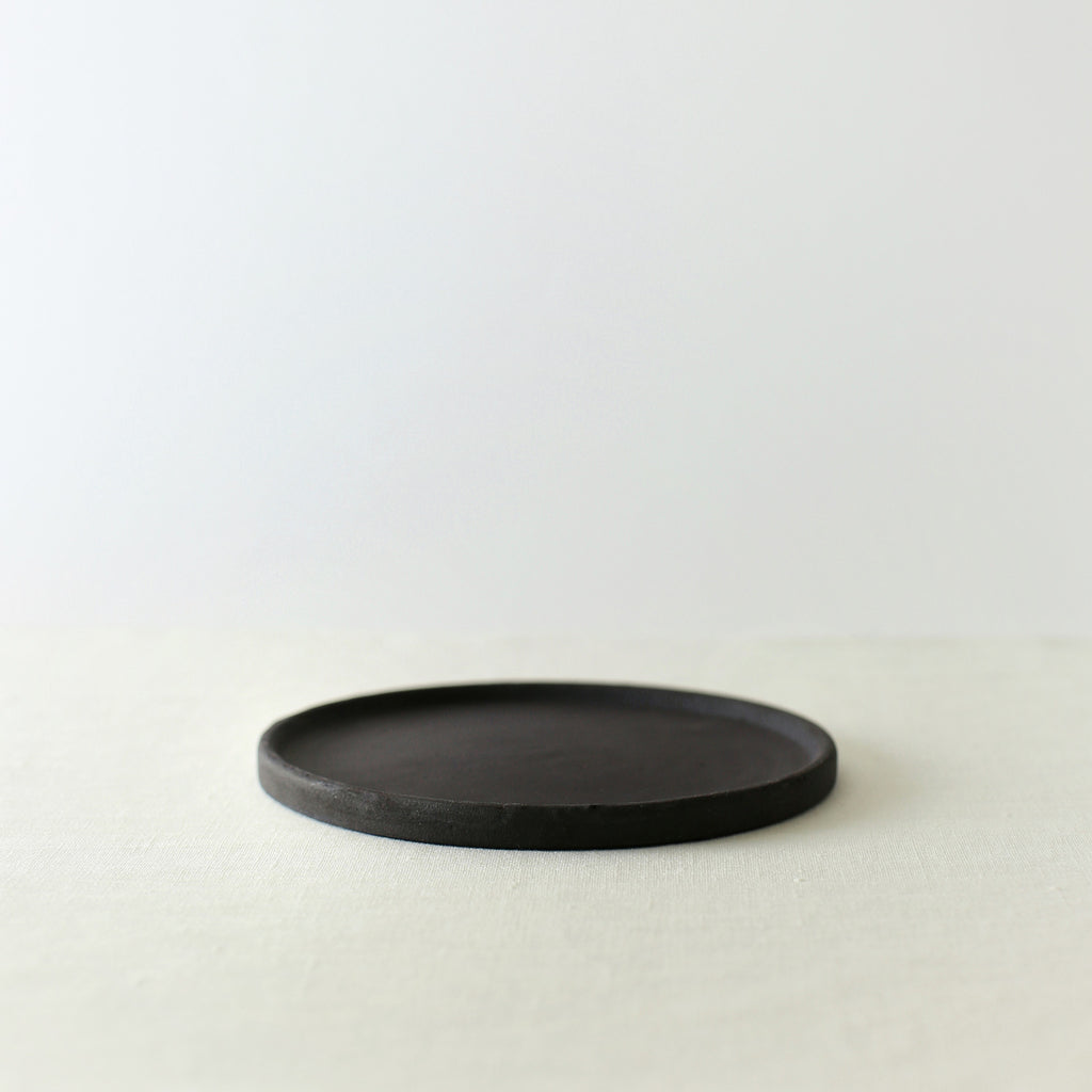 Handcrafted, Handmade, Artisan, Japanese, Ceramic, Pottery, Plate, Homeware, Kitchenware, Tableware, Beautiful Quality, Unique, Art, Minimal, Made in Japan.