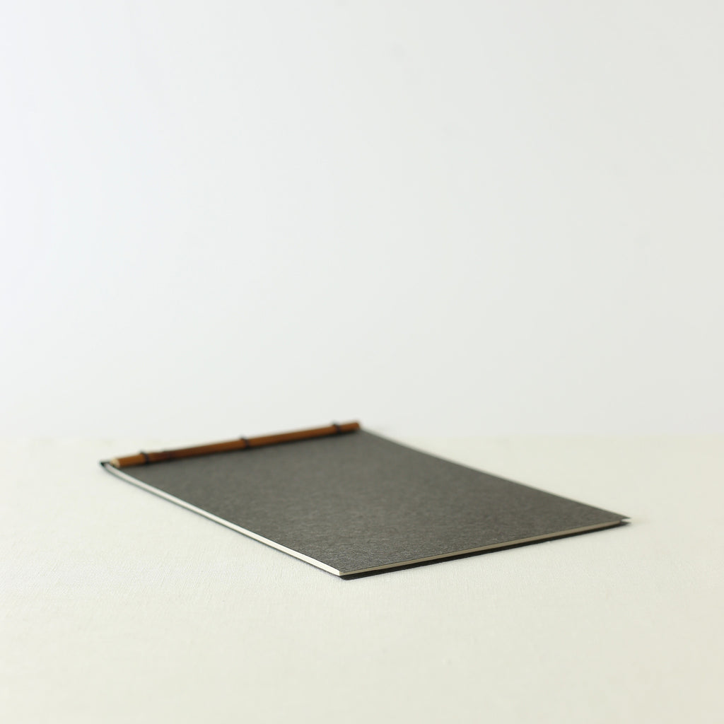 Japanese notebook, Handmade, Handcrafted, Paper, Bamboo pulp paper, Washi, Blank pages, Charcoal colour, Made in Japan.